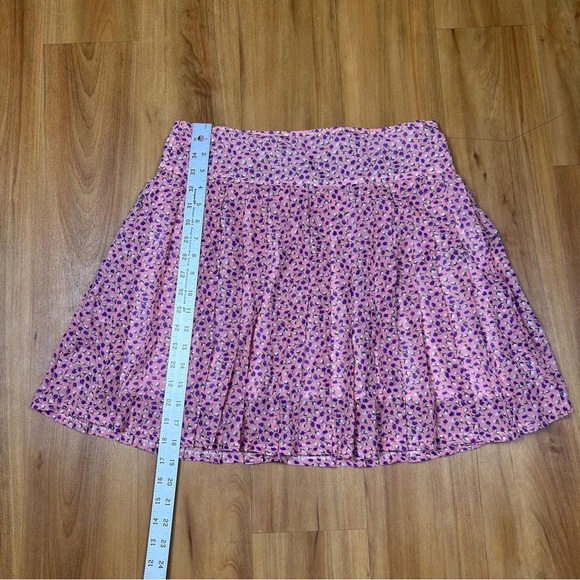Blue Cherry Pink Pleated Skater Mini Skirt for Casual Wear - Picture 5 of 8